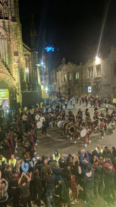 Royal Mile Apt, Just 1 Min From Edinburgh Castle! Екстериор снимка