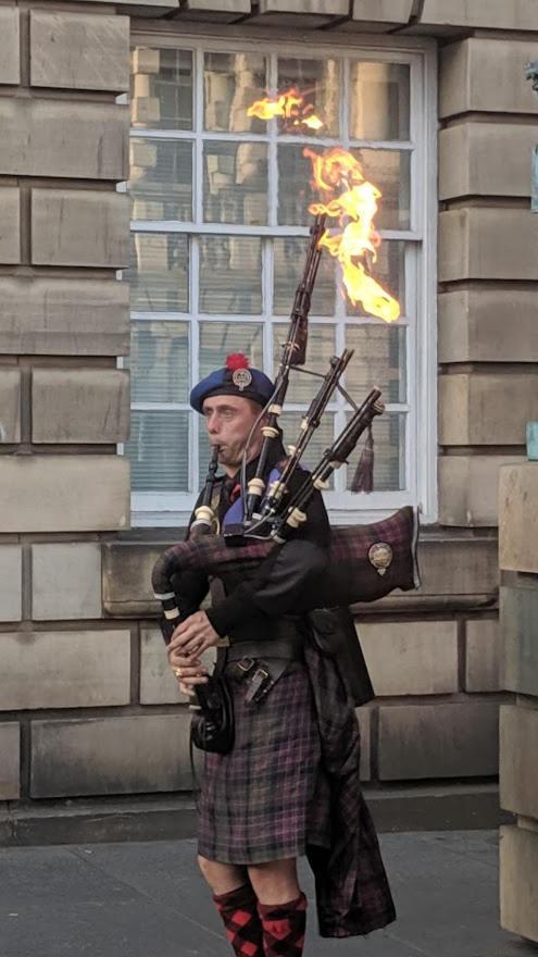Royal Mile Apt, Just 1 Min From Edinburgh Castle! Екстериор снимка